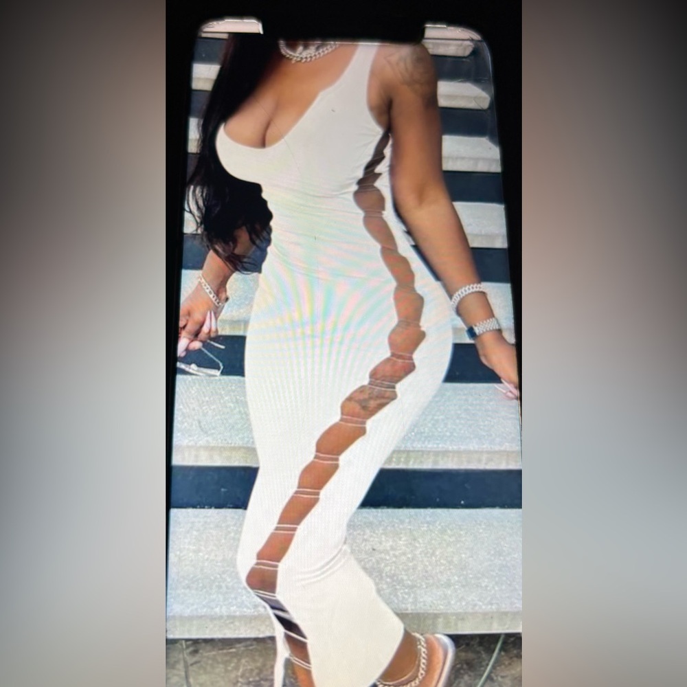 Elegant White and pin Dress